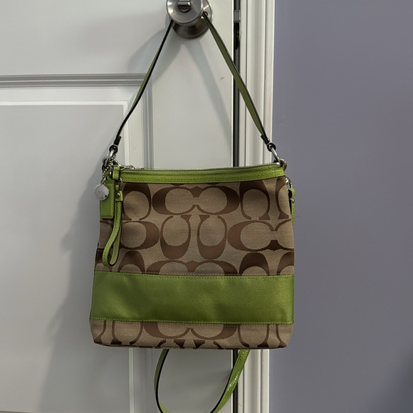 Coach tote - Picture 2 of 2